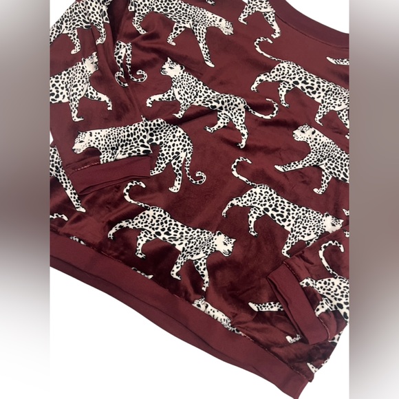 NWT Room Service Leopard Print Burgundy Women's Top Size XXL - Picture 5 of 11